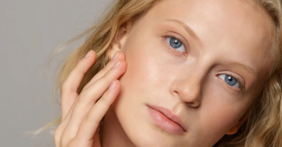 Load video: the 5- minute skincare routine