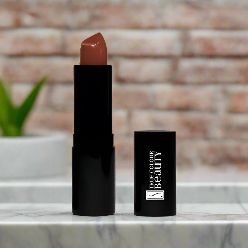 True Luxury Lipstick |  Matte Lipstick Colour Radiant Ruby